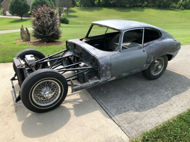 1967 Jaguar E-Type - photo 9