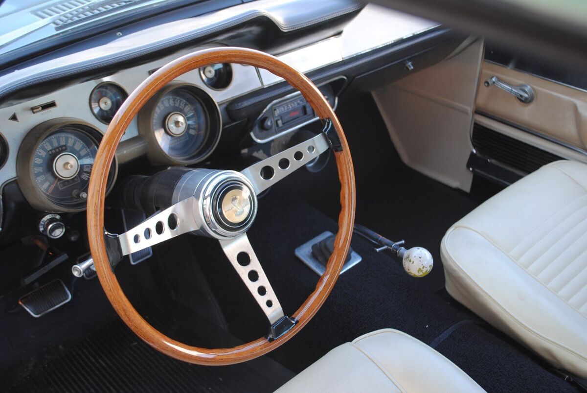 1967 Shelby GT 500 - photo 2
