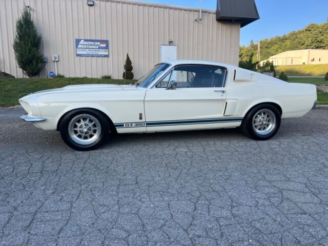 1967 Shelby GT350 Mustang Wimbledon White 4 Speed 1967 Ford Mustang