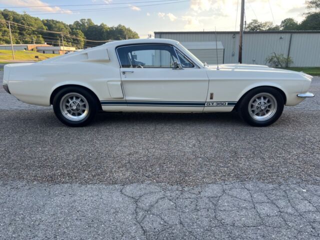1967 Ford Mustang - photo 6