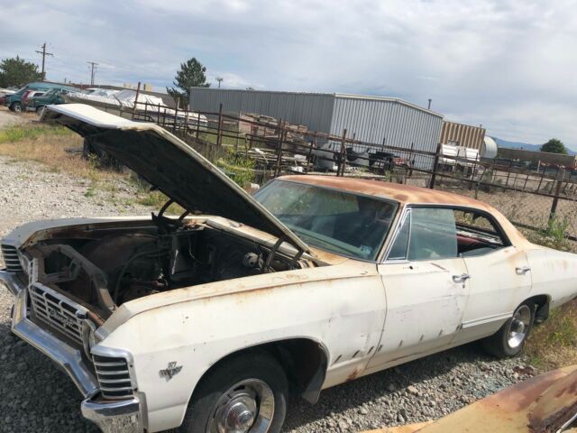 1967 Chevrolet Impala - photo 2