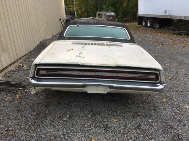 1967 Ford Thunderbird - photo 2