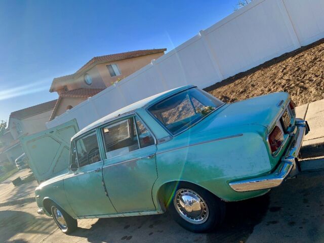 1967 Toyota Corona 1900 - photo 2