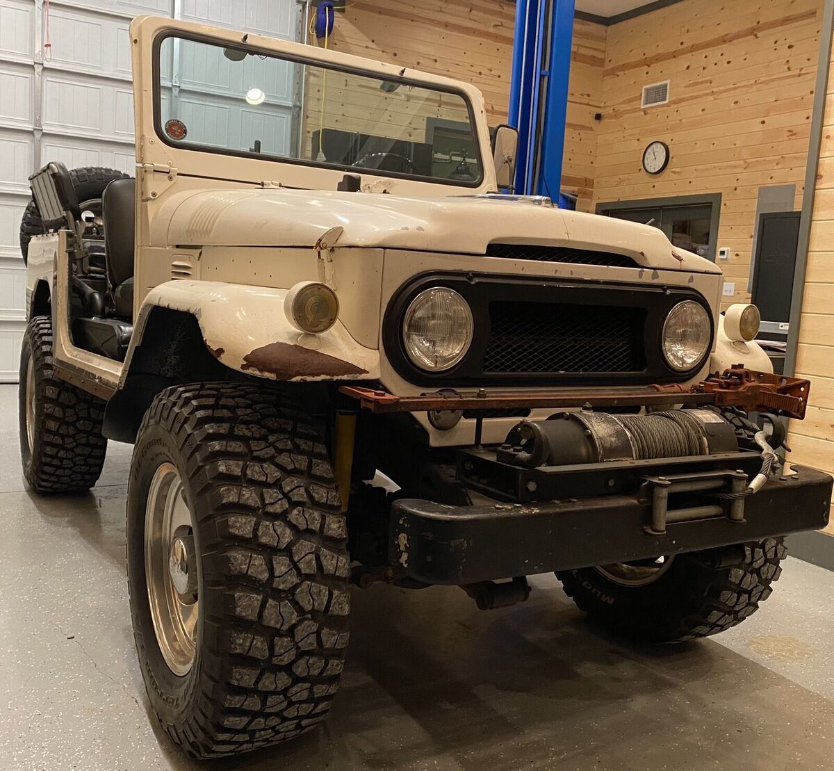 1967 Toyota FJ Cruiser - photo 2