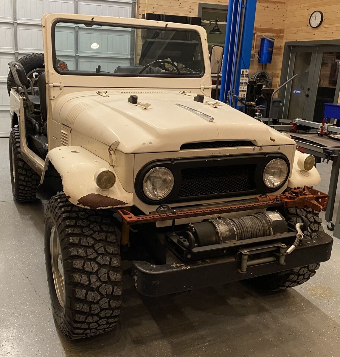 1967 Toyota FJ Cruiser - photo 3