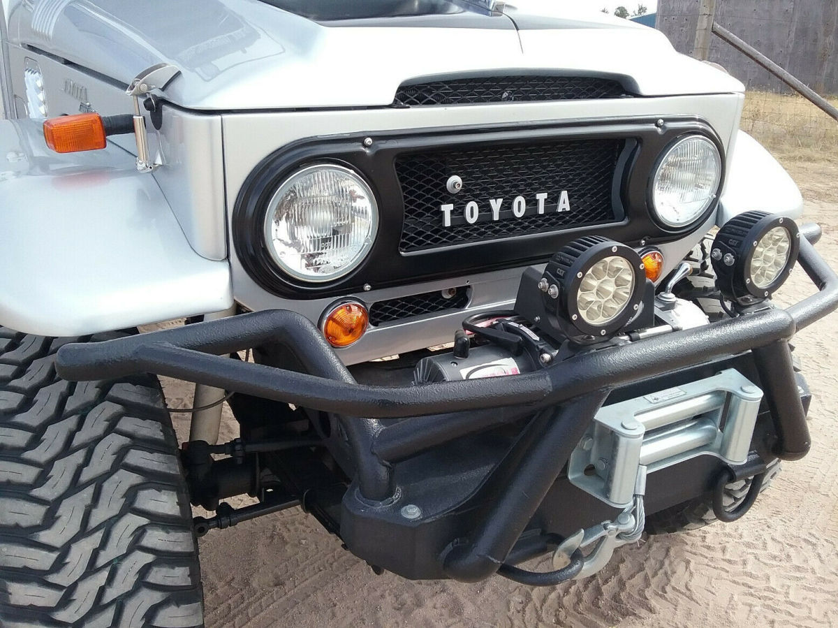1967 Toyota FJ Cruiser FJ40 4WD 350V8 700R4 Eagle Mags Winch OEM Rack - photo 5