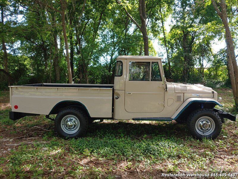 1967 Toyota FJ Cruiser - photo 5