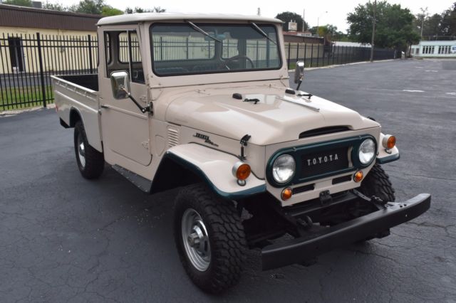 1967 Toyota FJ45 -- - photo 8