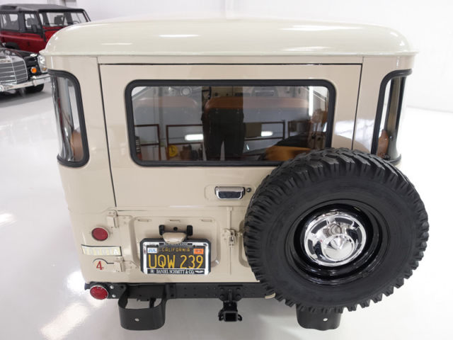 1967 Toyota Land Cruiser FJ40 - photo 6