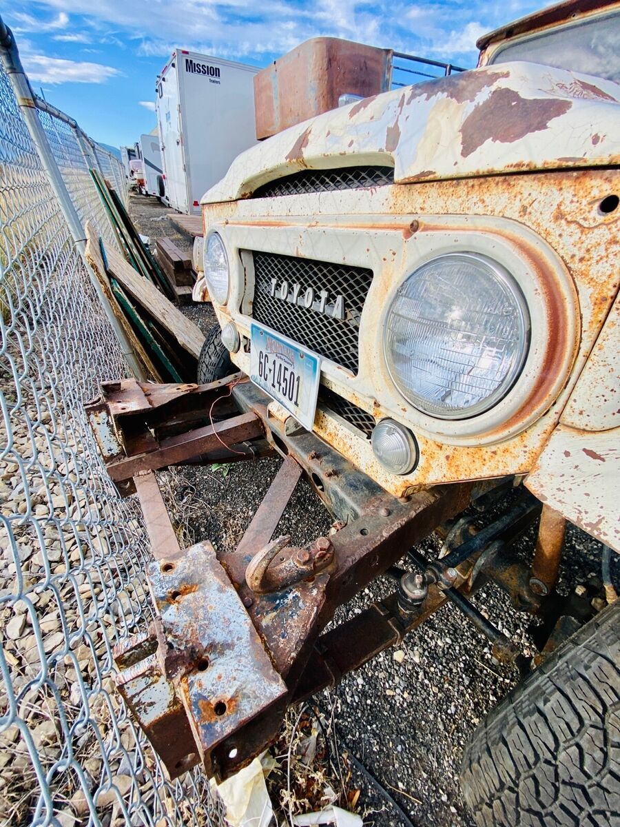 1967 Toyota Land Cruiser FJ-40 - photo 9