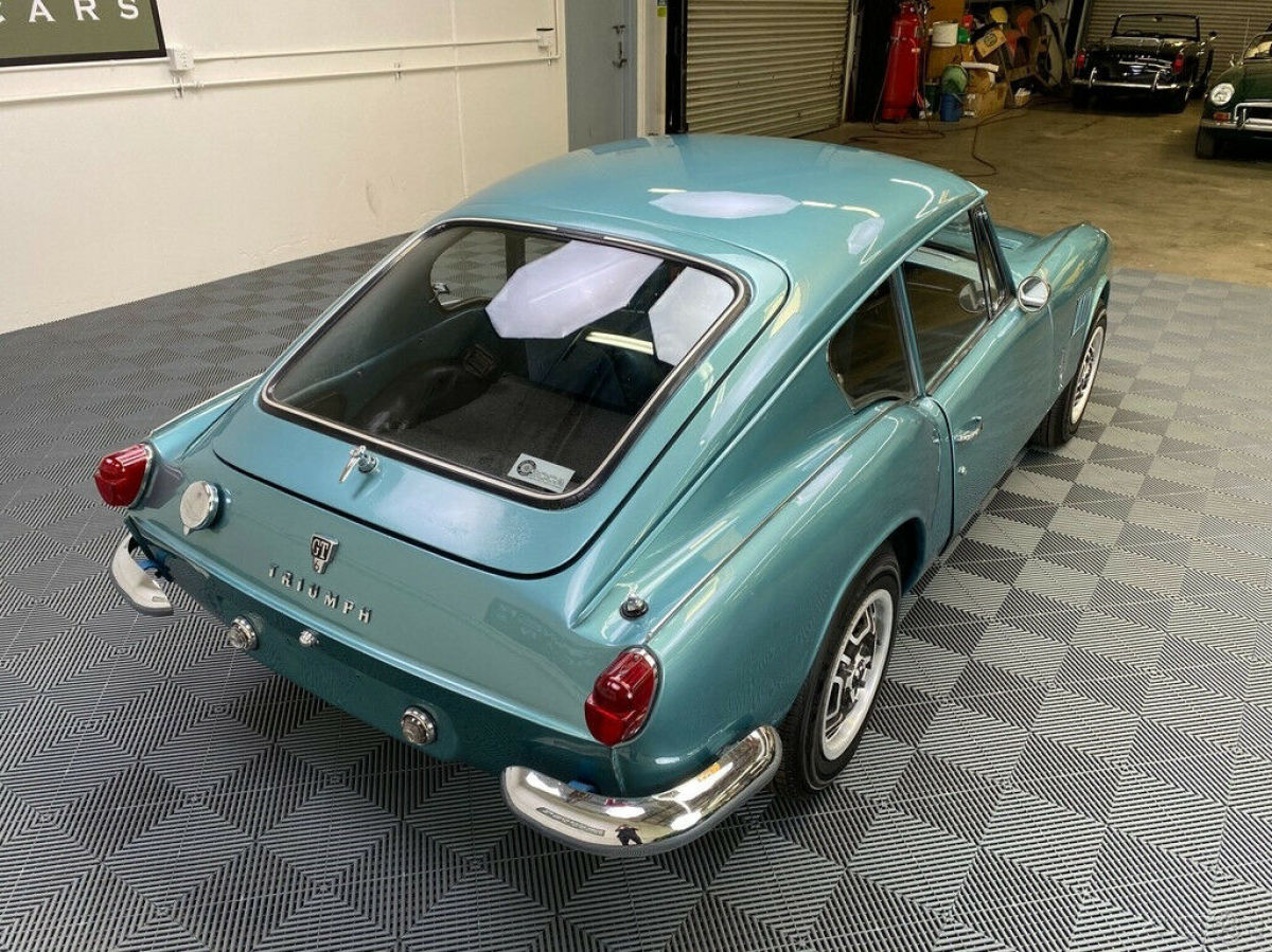 1967 Triumph GT6 1967 TRIUMPH GT-6 COUPE. FACTORY 4-SPEED WITH OVERDRIVE. - photo 10