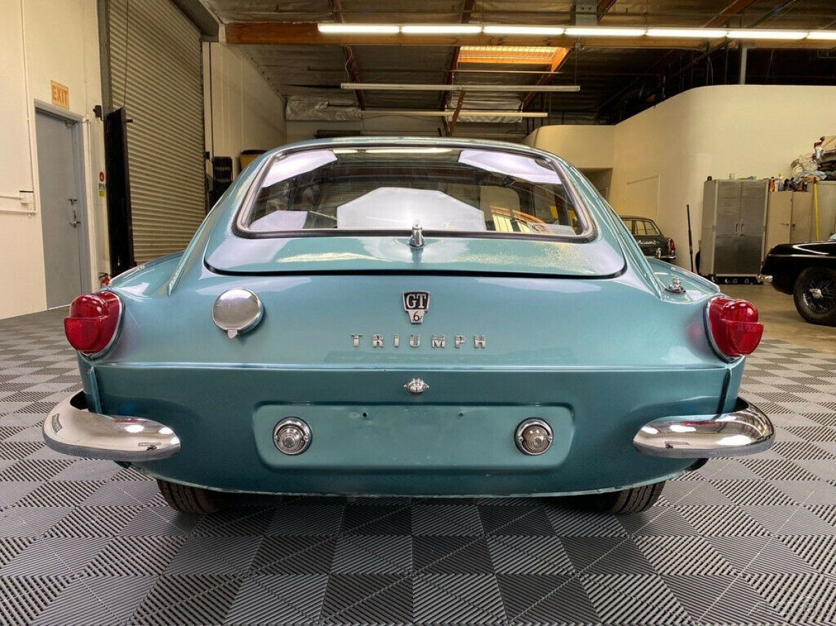 1967 Triumph GT6 1967 TRIUMPH GT-6 COUPE. FACTORY 4-SPEED WITH OVERDRIVE. - photo 12