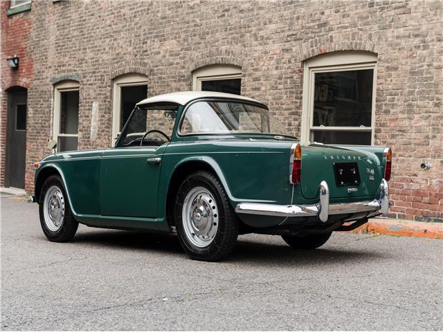 1967 Triumph TR4A IRS -- - photo 10