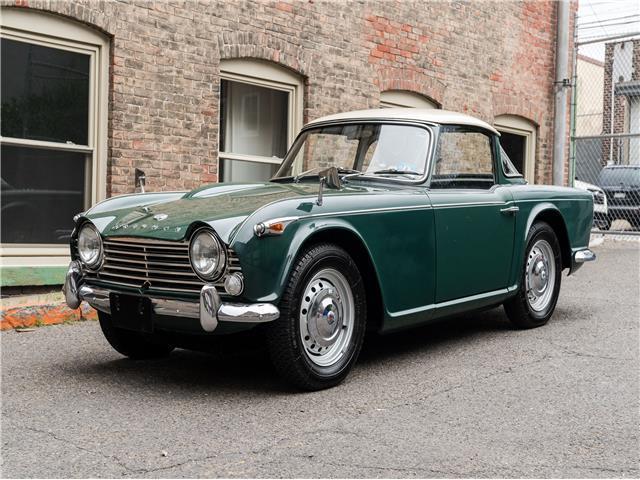 1967 Triumph TR4A IRS -- - photo 12