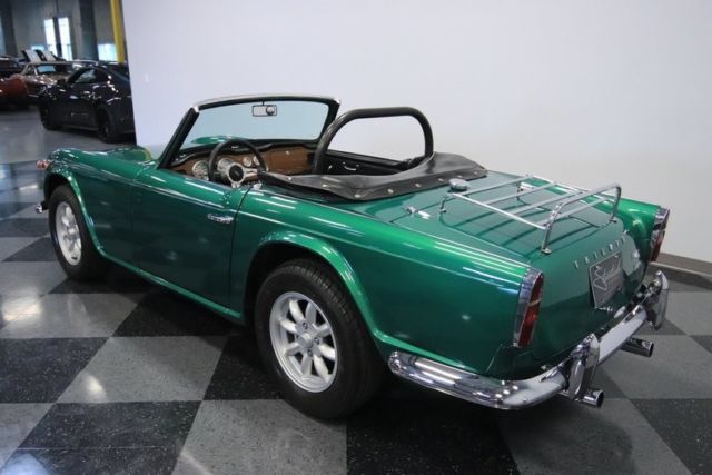 1967 Triumph TR4A IRS -- - photo 10