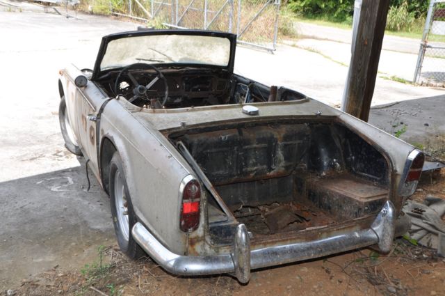 1967 Triumph TR4A Convertible - photo 4