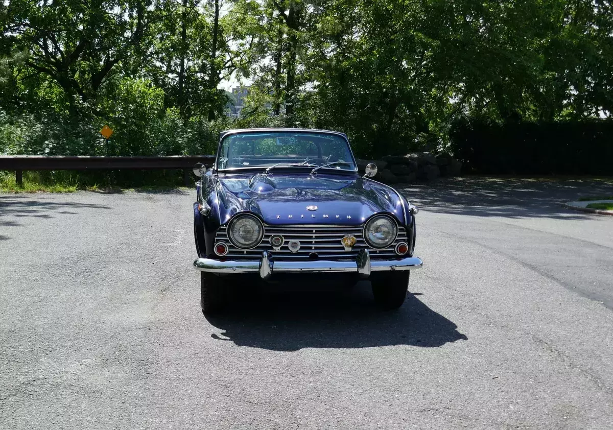 1967 Triumph TR4A IRS Frame Off Restored 2004 Nicely Presentable 1967 Triumph TR4A IRS