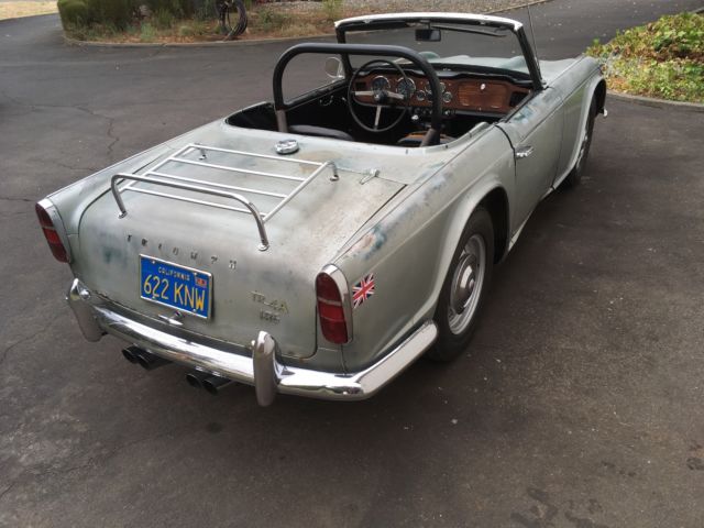 1967 Triumph TR4A - photo 5