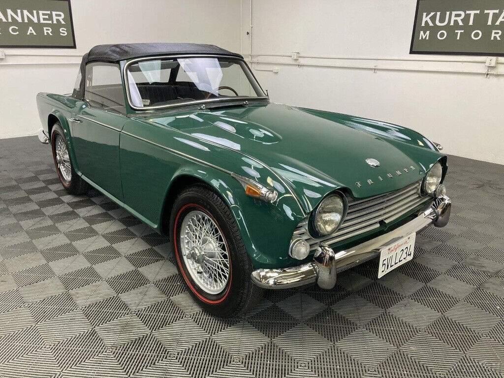 1967 Triumph TR4A 1967 TRIUMPH TR4A IRS. BRITISH RACING GREEN WITH BLACK TRIM - photo 7