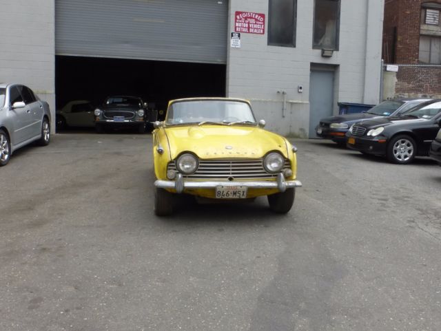 1967 Triumph TR4A IRS with Running Engine for Restoration Low Reserve 1967 Triumph TR4A IRS