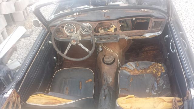 1967 Triumph TR4A Conv - photo 12