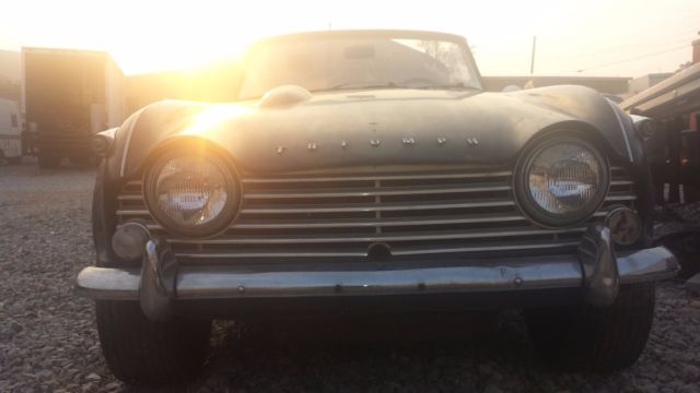 1967 Triumph TR4A Conv - photo 13