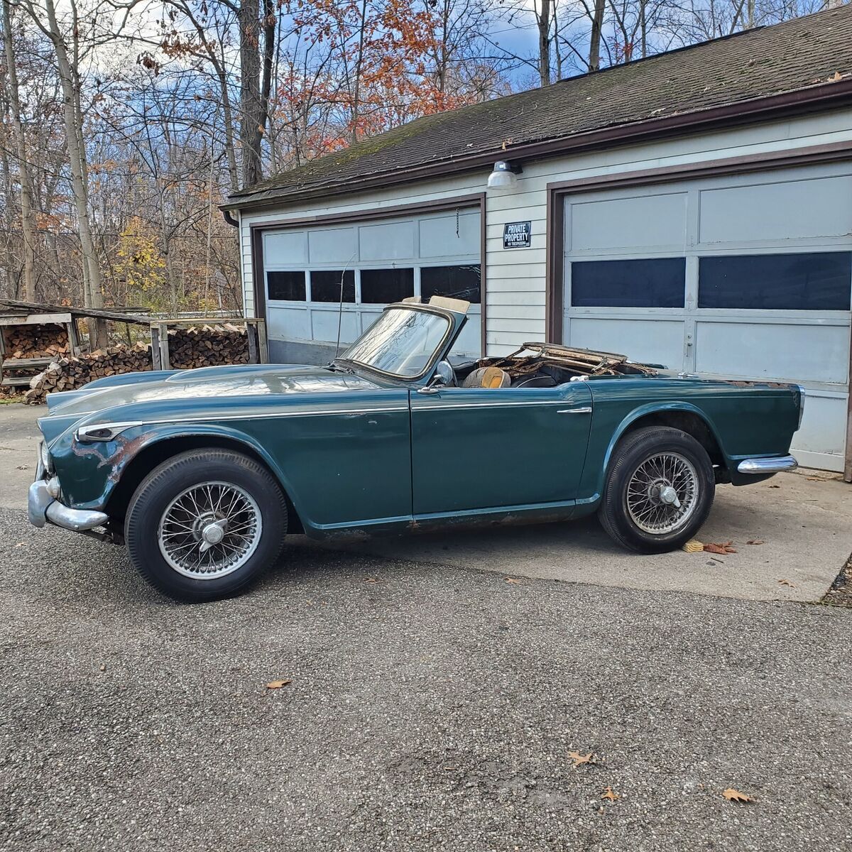 1967 Triumph TR4A Roadster 1967 Triumph TR4A IRS Roadster