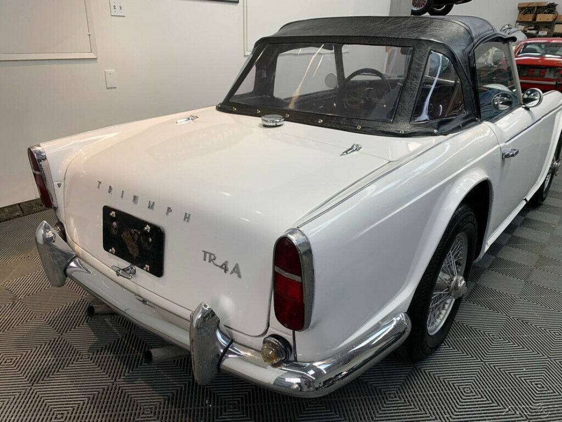 1967 Triumph TR4A 1967 TRIUMPH TR4A - photo 10