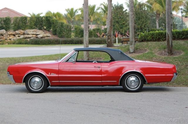 1967 Oldsmobile Cutlass Convertible - photo 9