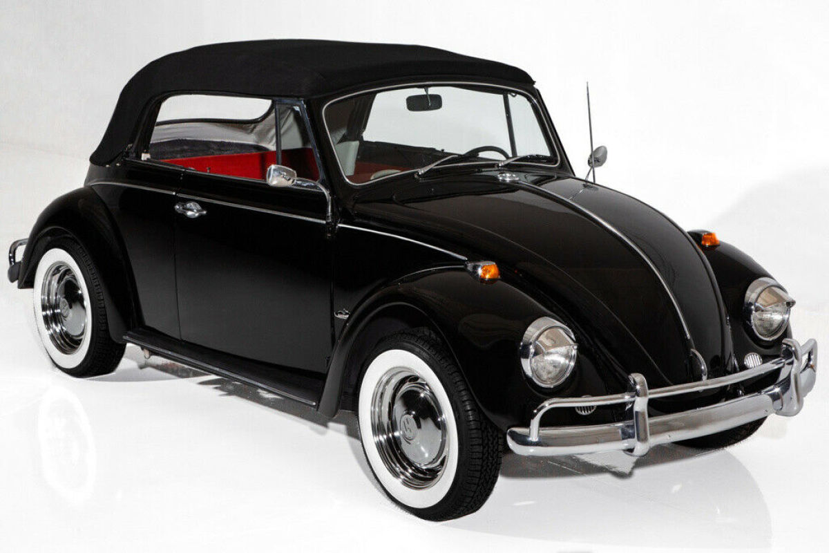 1967 Volkswagen Beetle - Classic Convertible Black/Red - photo 7