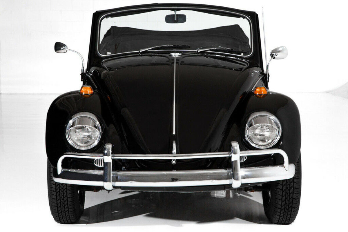 1967 Volkswagen Beetle - Classic Convertible Black/Red - photo 8