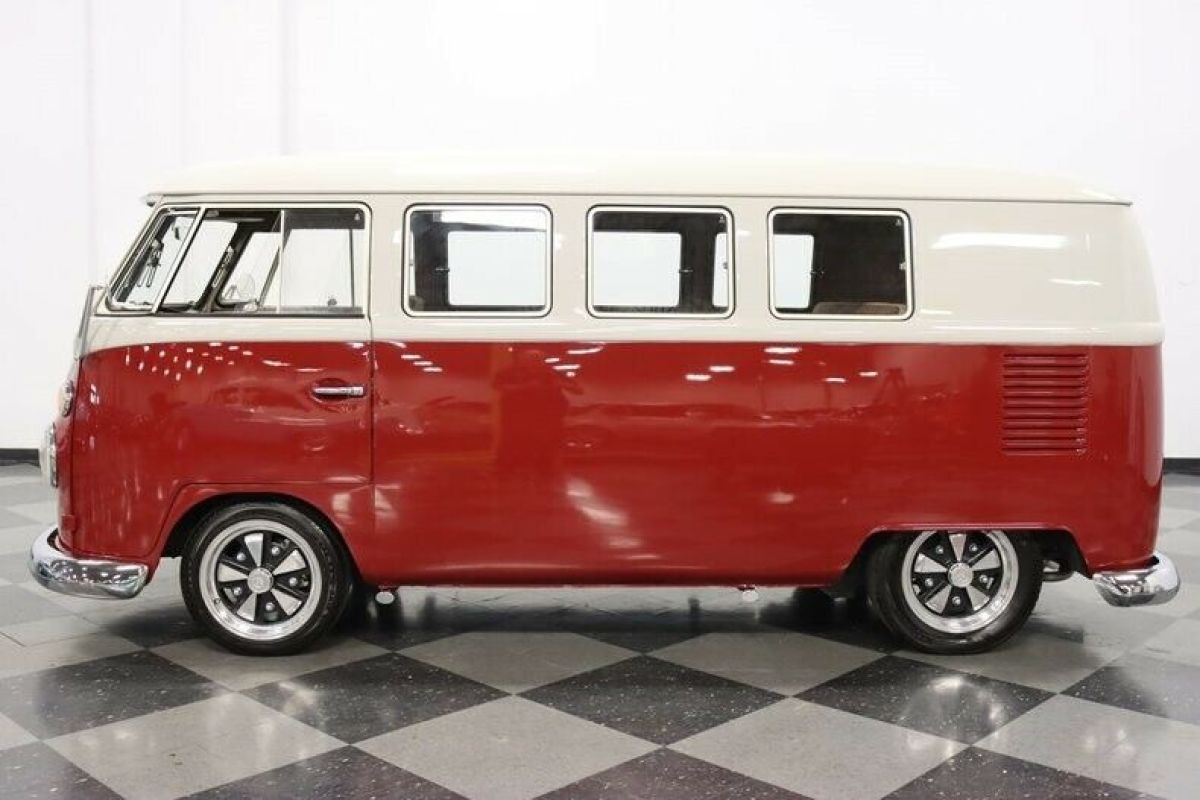 1967 Volkswagen Bus/Vanagon Type 2 - photo 3
