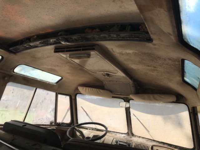 1967 Volkswagen Bus/Vanagon Deluxe - photo 2