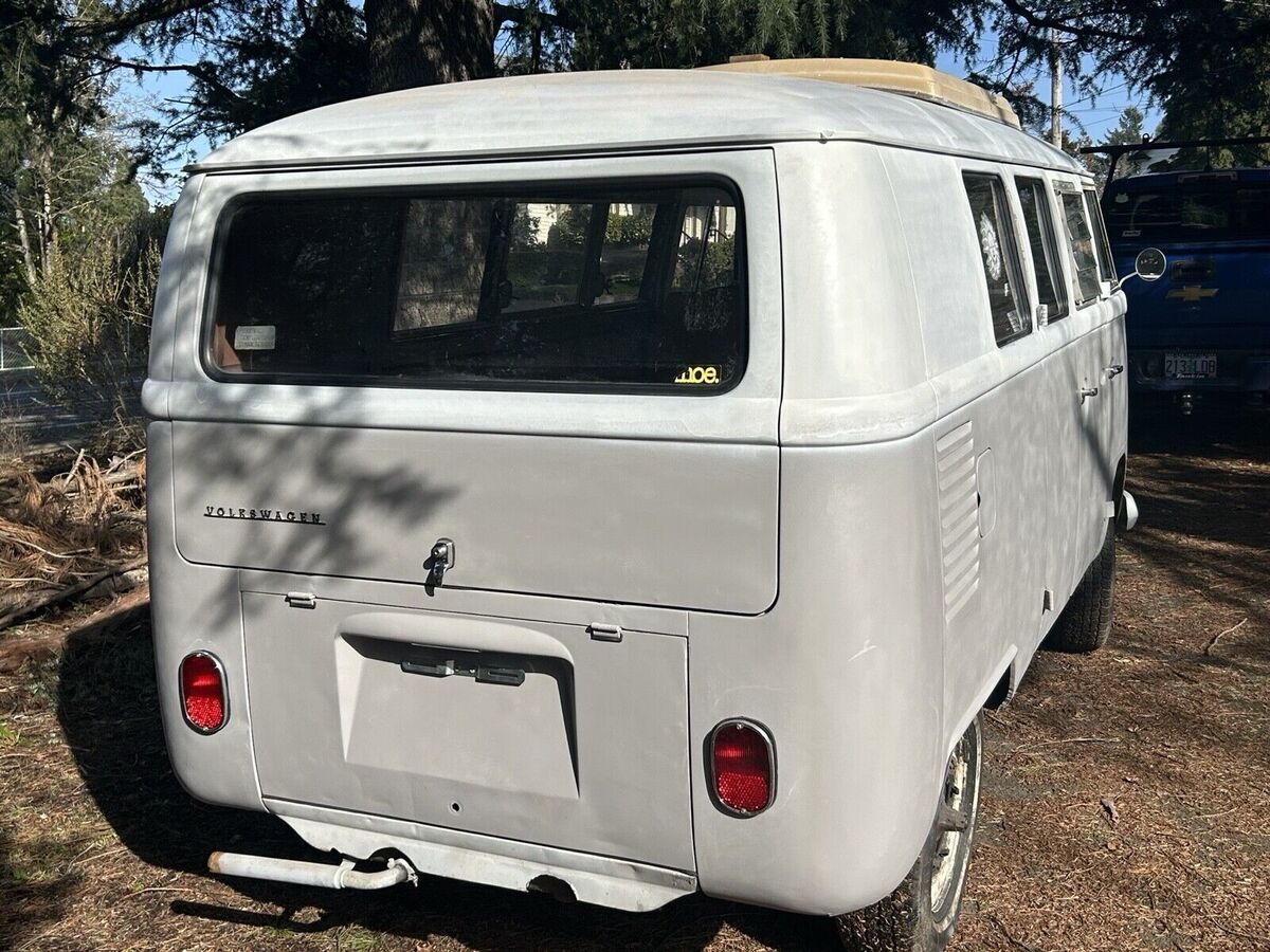 1967 Volkswagen Transporter camper - photo 5