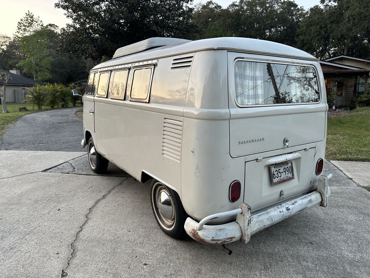 1967 Volkswagen Transporter Camper - photo 5