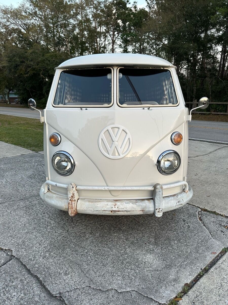 1967 Volkswagen Transporter Camper - photo 6
