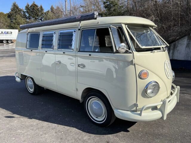 1967 Volkswagen Type 2 Camper 1967 Volkswagen Bus/Vanagon