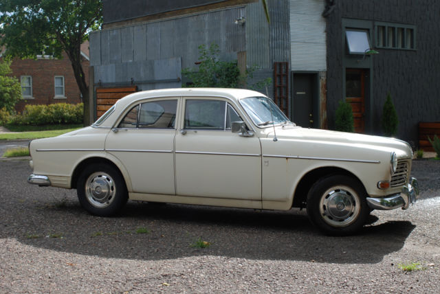 1967 Volvo 122 S Amazon Sports Coupe 2 door, 4 speed stick 1967 Volvo 122s S (Sport)