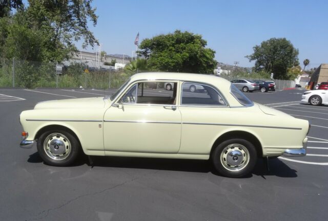 1967 Volvo 122s Amazon coupe - photo 3