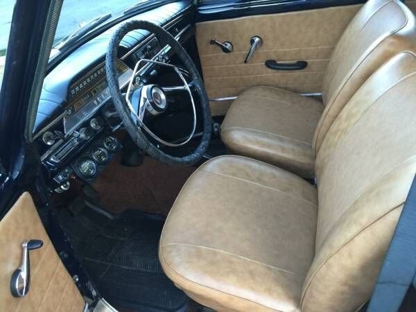1967 Volvo Duett Custom Tan Interior, Weber Carb, Wood-Slat Roof Rack - photo 10
