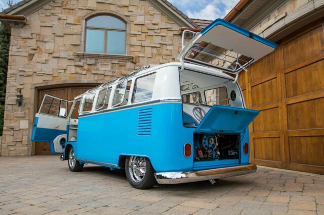 1967 Volkswagen Bus/Vanagon Deluxe - photo 2