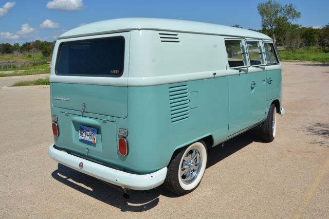 1967 Volkswagen Bus/Vanagon Type 2 - photo 4
