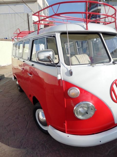 1967 VW BUS WITH FACTORY "POP UP" TOP 1967 Volkswagen Bus/Vanagon