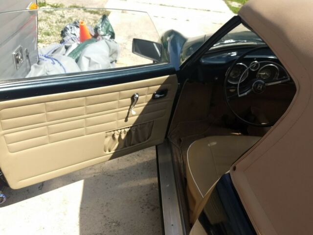 1967 Volkswagen Karmann Ghia - photo 12