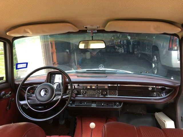 1967 Mercedes-Benz 200-Series 200D - photo 3