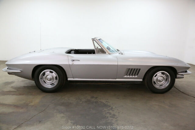 1967 Chevrolet Corvette with 2 Tops - photo 3
