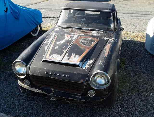 1967.5 Datsun 1600 PARTS CAR 1967 Datsun 1600 Convertible / Hardtop