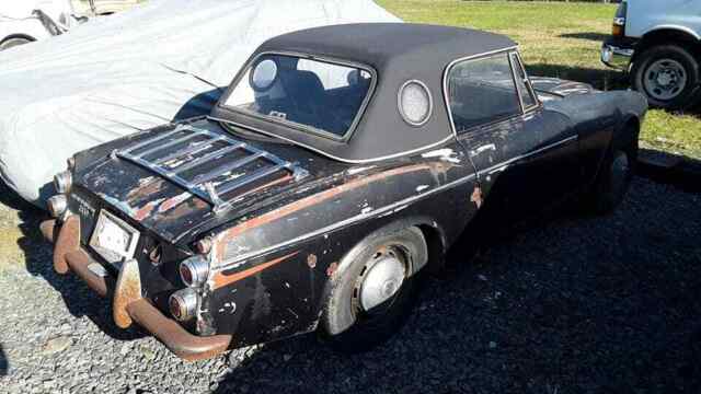 1967 Datsun 1600 Convertible / Hardtop - photo 3