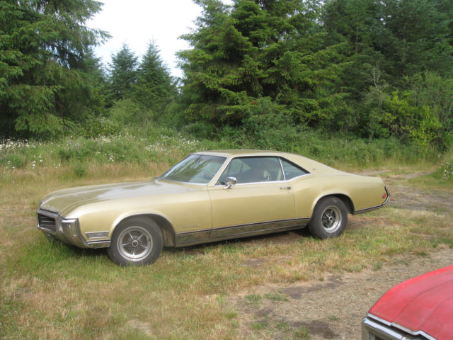 1968 1969 1970 Buick Riviera Collection Seven Cars and Lots of Parts 1969 Buick Riviera
