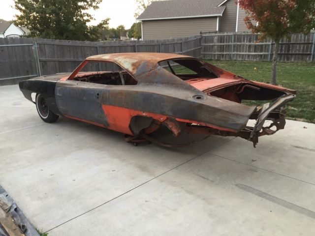 1969 Dodge Charger - photo 3
